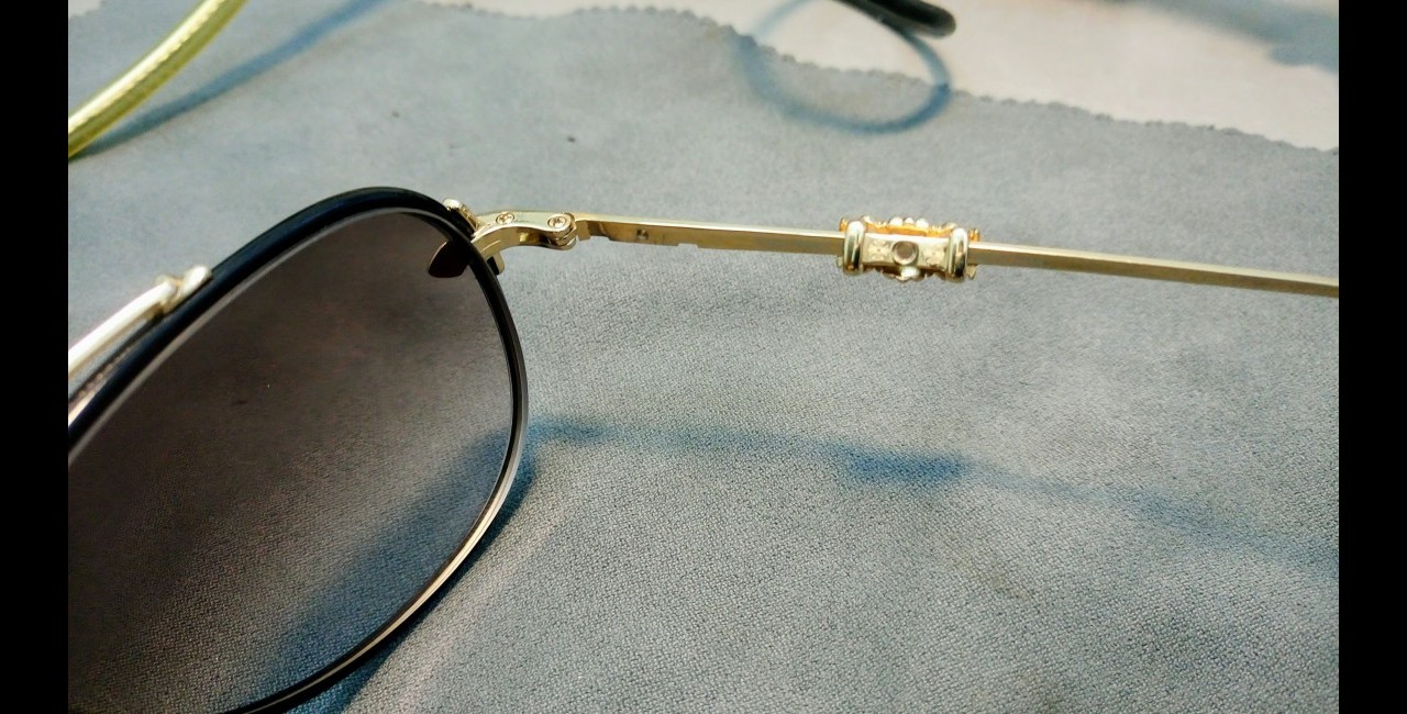 Chrome hearts